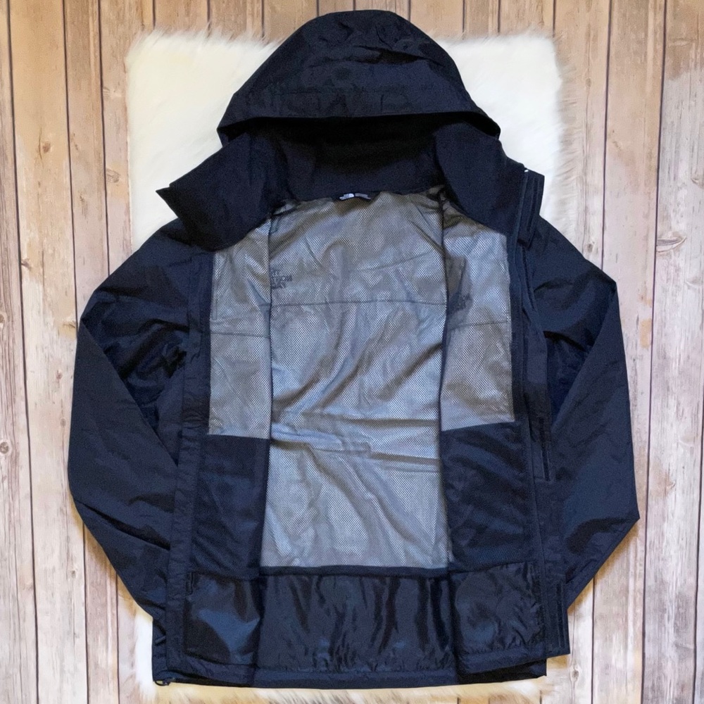 The North Face Men’s Resolve 2 Waterproof Jacket - Picture 4 of 8